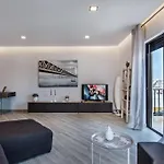 アパート Girassol - Bright, Modern, Well Located オリョン