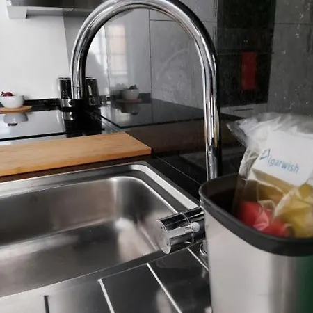 Girassol - Bright, Modern, Well Located * Olhão