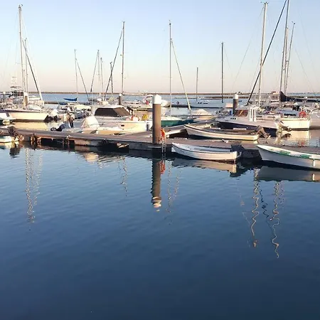 Appartement Girassol - Bright, Modern, Well Located Olhão